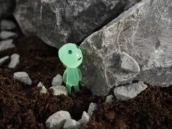 Glow In The Dark Planthero’s - 10pcs - 3cm -UrbanJngl Terrarium Plants glow in the dark ghost planthero 001 60be922a 128f 4c30 8ecd 01343e497099