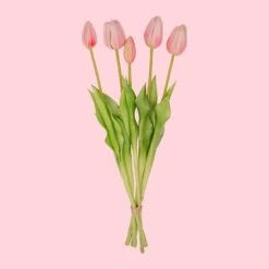 Tulip Bouquet – 5 Pieces – Various Colours – ‘Real Touch’ Artificial Tulips – 42 Cm 11 Tulip Bouquet – 5 Pieces – Various Colours – ‘Real Touch’ Artificial Tulips – 42 Cm -UrbanJngl Terrarium Plants tulpen boeket 5 stuks real touch RozeWeb